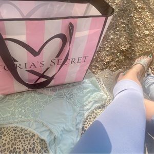 NEW VICTORIAS SECRET PANTY